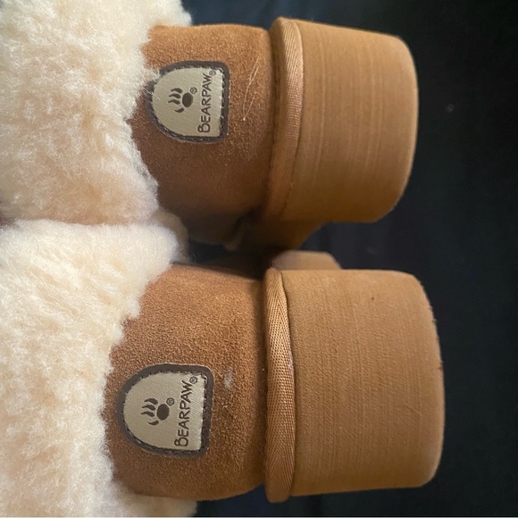 BearPaw Platform Booties - Picture 4 of 4